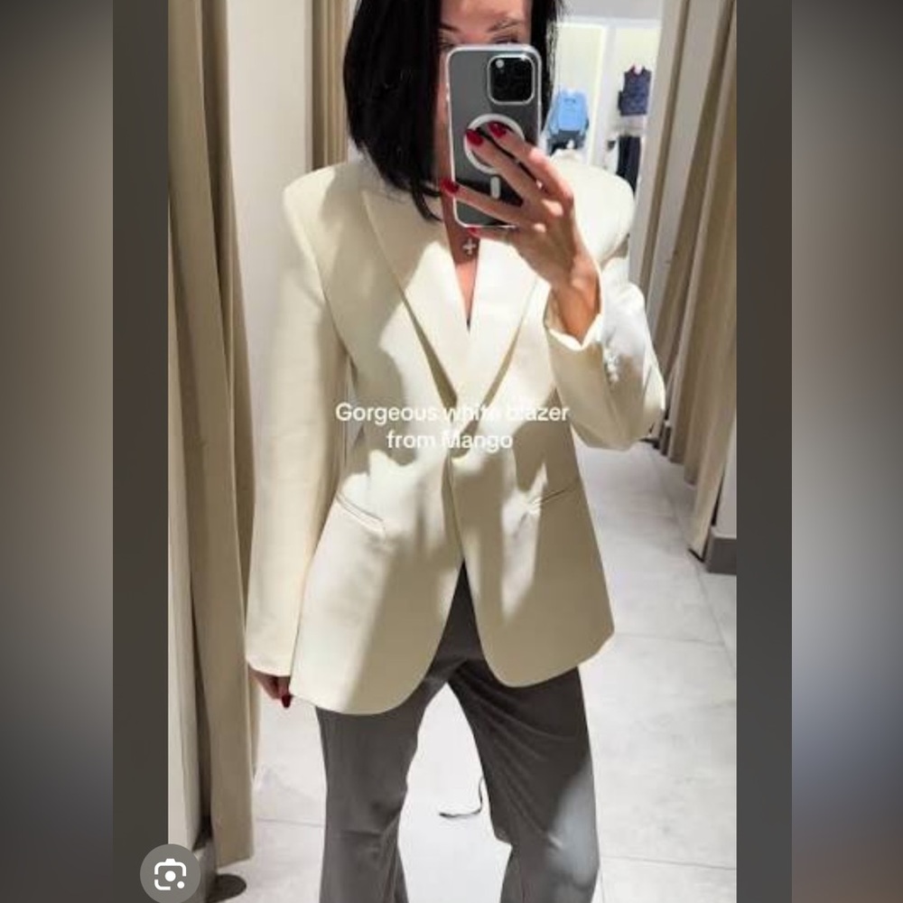 Women’s Cream Blazer Jacket - Structured Tailored Fit